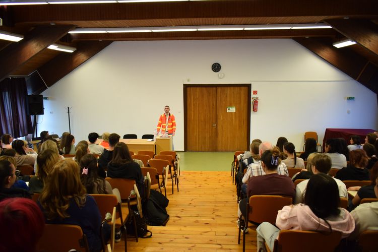 Karrierút volt tanulóink életpályáinak bemutatása