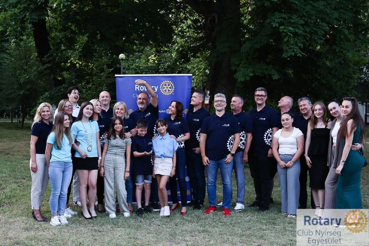 Zays Interact elnök a Rotary Nyírségben